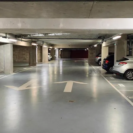 Amazing View Avec Terrasse Et Parking 아파트 메스