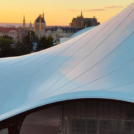Appartement Amazing View Avec Terrasse Et Parking Metz