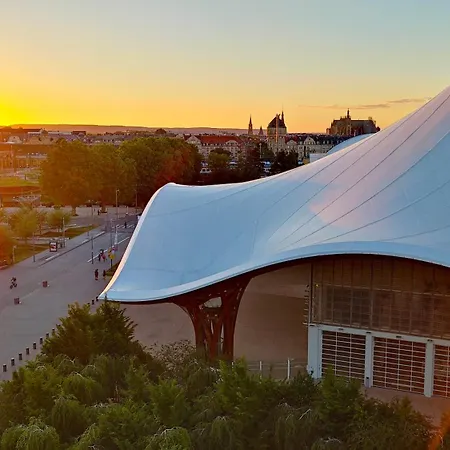Amazing View Avec Terrasse Et Parking *