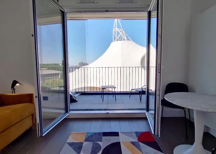 Amazing View Avec Terrasse Et Parking Apartament *