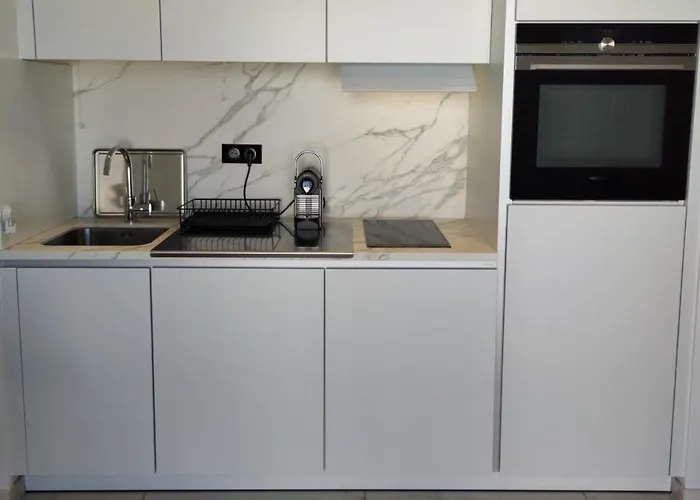 Amazing View Avec Terrasse Et Parking Apartament