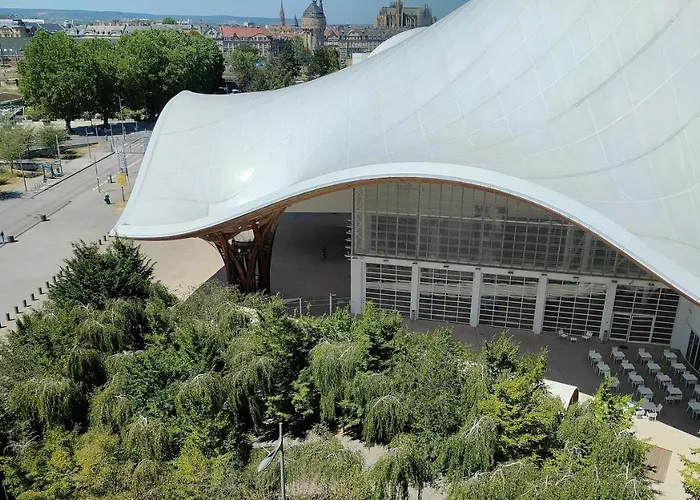 Amazing View Avec Terrasse Et Parking Apartament